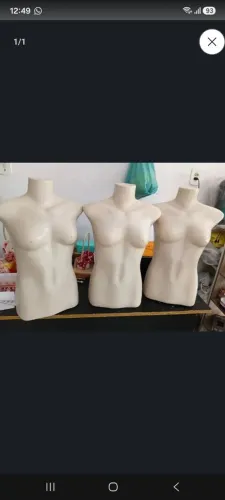 3 busto feminina