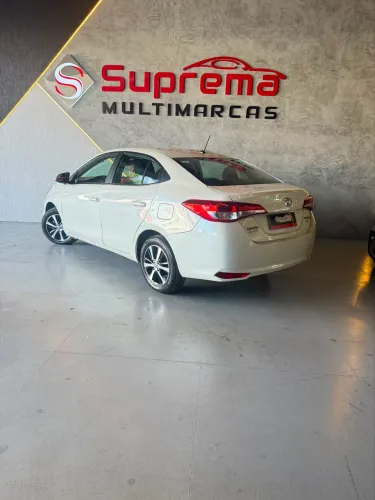 Toyota Yaris XL Sedan 1.5 Flex 16V 4P Mec. 2019
