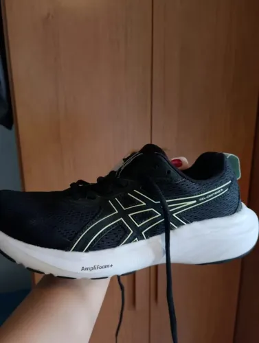 Tênis acics gel