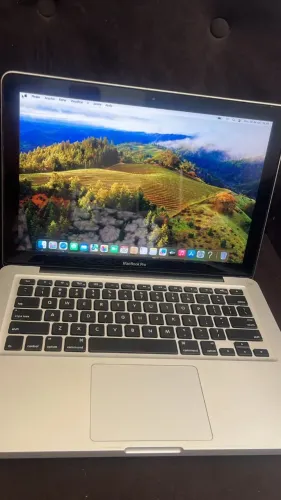 Macbook pro i5 8gb ssd 120gb