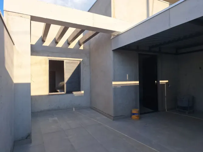 Vendo casa térrea 3 quartos - Setville