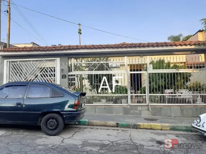 Casa Terrea com 3 quartos, 1 suíte, piscina, 5 vagas à venda, 348 m² - Pirituba