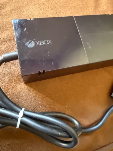 Fonte ORIGINAL XBOX one Bivolt 