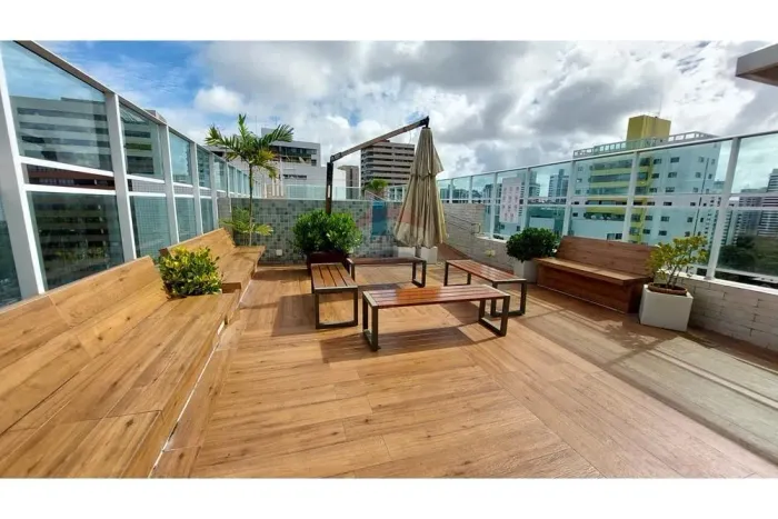 Apartamento no Espinheiro 57m², 2 quartos, 2 banheiros, academia, lavanderia, piscina. Zon
