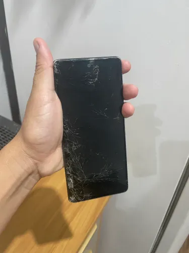 Vendo celular S20Fe 128gb Tem que trocar a tela