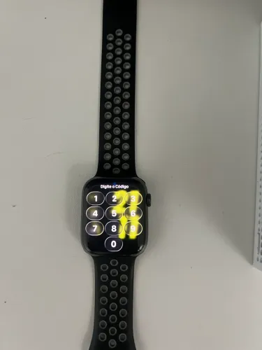 Apple Watch Series 7 (GPS + Celular)