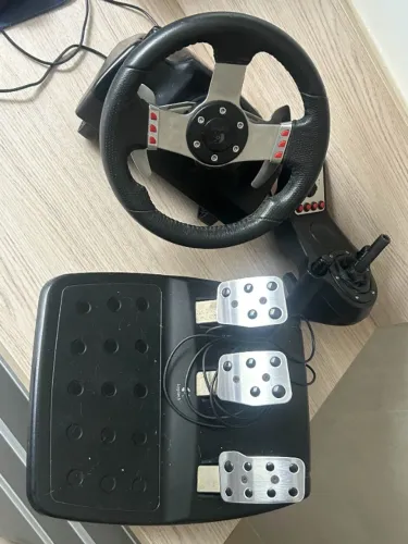 Logitech G27 Completo + Manopla Scania (Câmbio com Retarder e Reduzida)