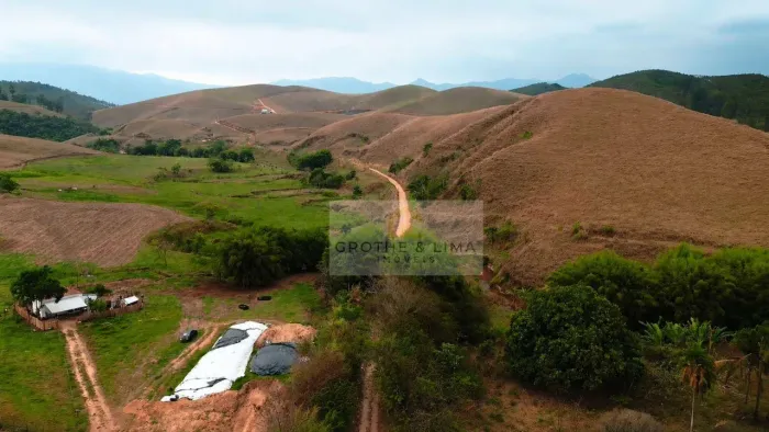 Fazenda com 4 dormitórios à venda, 2148960 m² por R$ 4.400.000,00 - Piquete - Piquete/SP