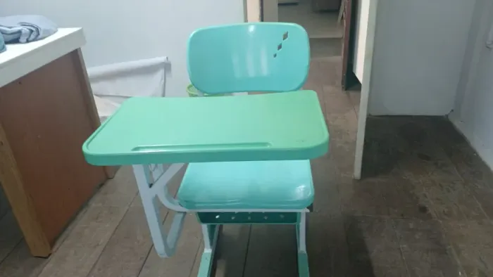 Cadeira escolar