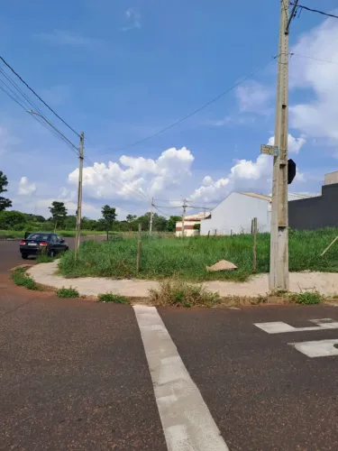 Terreno para venda no bairro Jardim Brasília