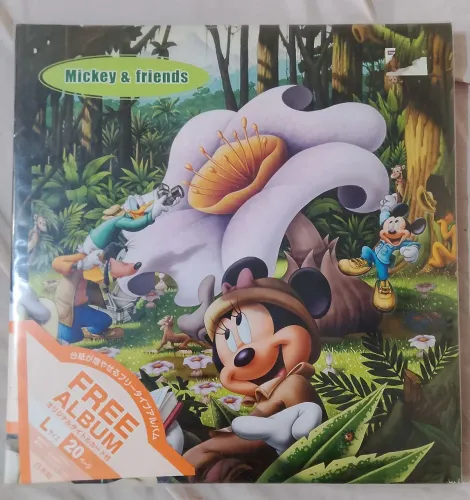 Álbum De fotografia Disney mickey & friends 20 folhas (JAPONES)
