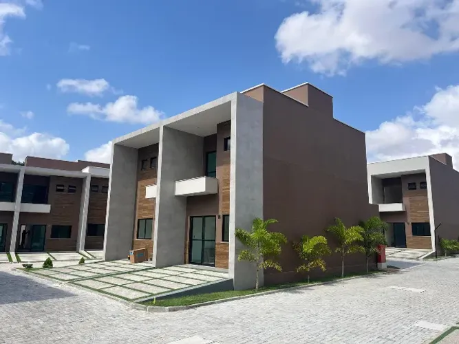 Casa com dois suítes na Maraponga -86m²