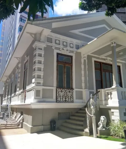 Imóvel para aluguel tem 57 metros quadrados com 2 quartos em Boa Viagem - Recife - PE