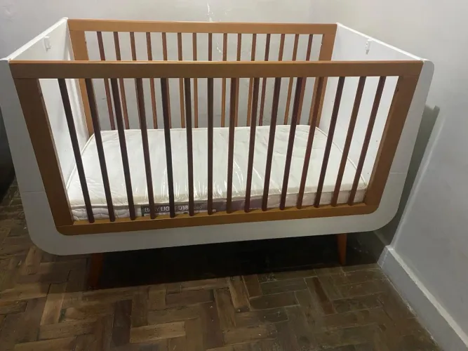 BERÇO MIMO + CÔMODA