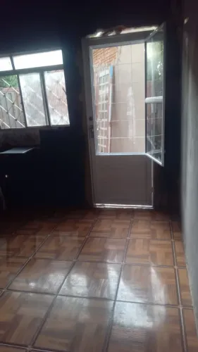 Alugo casa no novo paraíso