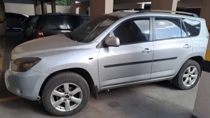 Toyota RAV4 2.0 4X4 16V Aut. 2007