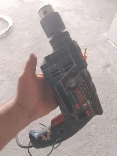 Furadeira bosch 