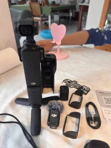Câmera DJI Pocket 3 Creator Combo