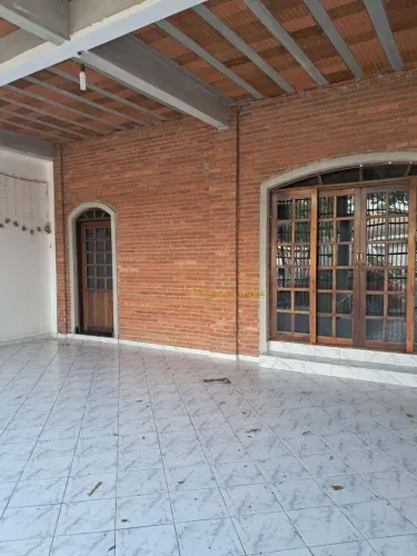 Sobrado com 4 dormitórios à venda, 152 m² por R$ 810.000,00 - Cidade Morumbi - São José do