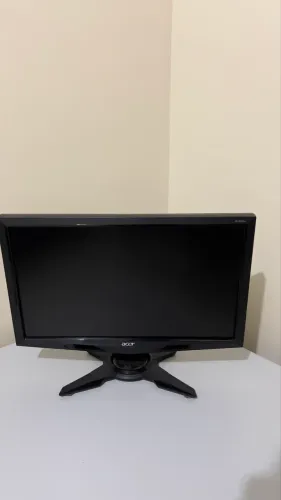 Monitor LCD Acer 18.5" G185H - Perfeito para Escritório, Estudos e Uso Diário