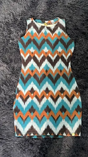 Vestido curto estampado