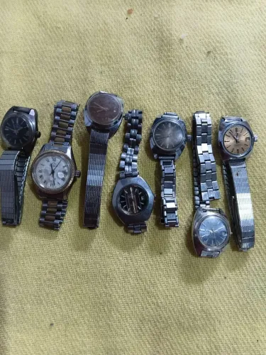 RELÓGIOS MONDAINE 1.S