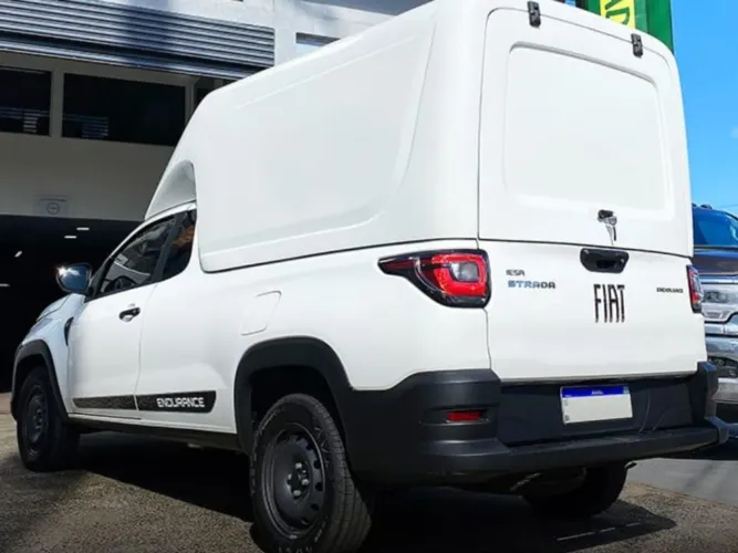Vendo capota de fibra da Fiat strada