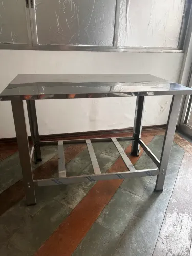 Mesa Inox