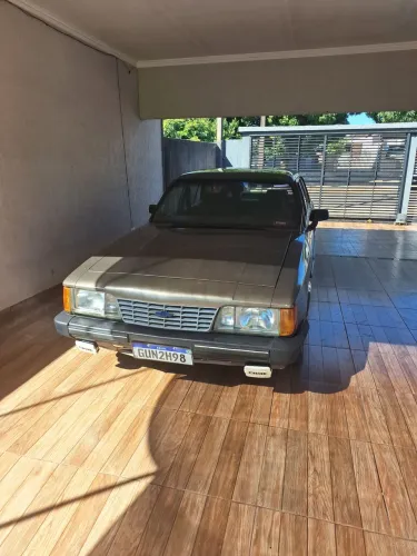 Chevrolet Opala Comodoro/comod. SLE 4.1/2.5 1988