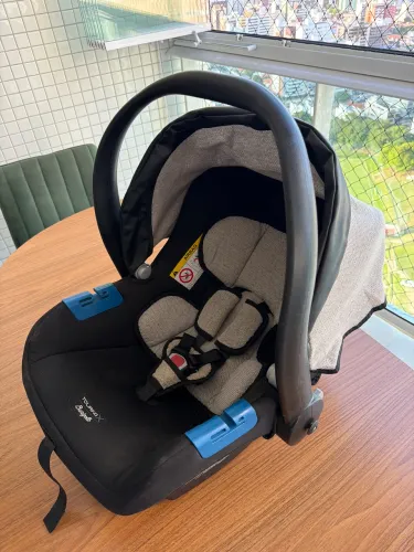 Bebê conforto Burigotto Touring X
