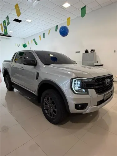 Ford Ranger Black 2.0 4X2 CD TB Diesel Aut. 2025