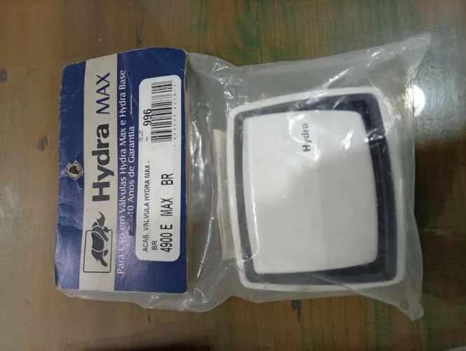 Acabamento válvula Hydra Max 4900 branca e bege