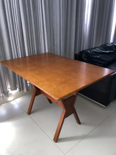 Mesa de Madeira 4 Lugares