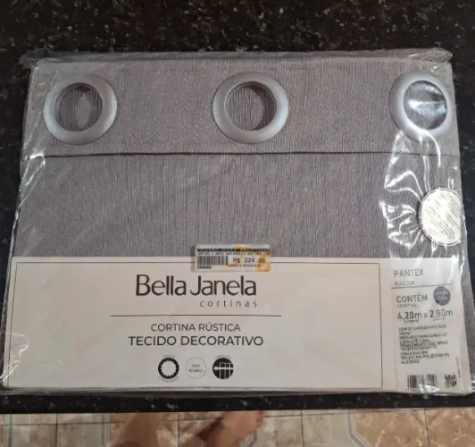 Cortina com varão de BRINDE