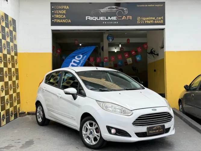 Ford Fiesta 1.6 16V Flex Mec. 5P 2016