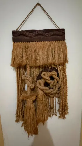 Tapeçaria de parede artesanal