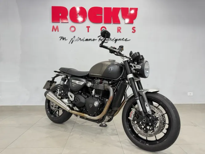 Triumph Speed Twin 1200cc