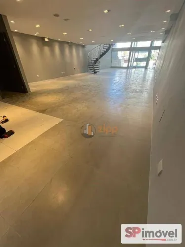 Prédio para alugar, 750 m² por R$ 20.999/mês - Água Fria - São Paulo/SP