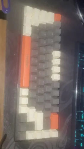 Teclado Ultramax mecânico 60%, novo!