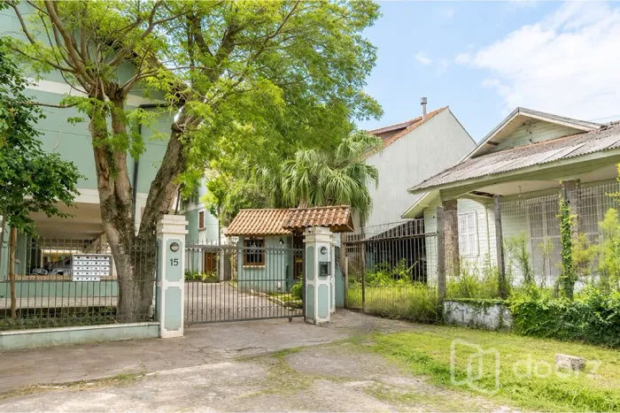 Imóvel na Dr. Pio Angelo com 3 dormitórios e 205.9m²