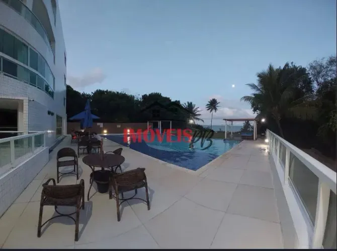 Belíssimo Flat com varanda na praia de Carapibus