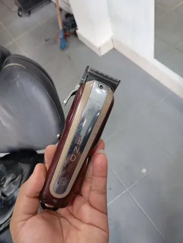 Vendo máquina de corte usadas completas com caixa