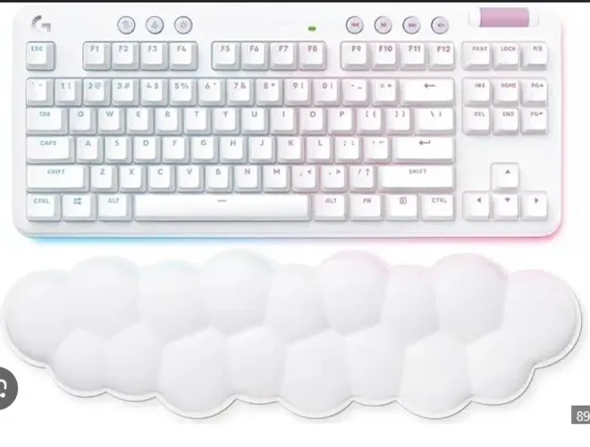 Teclado Logitech G715 Wireless RGB ( Usado )