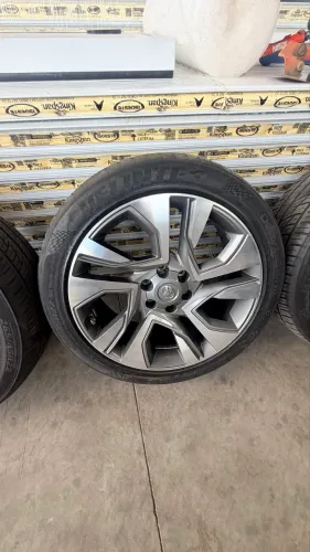 RODAS ARO22 SW4