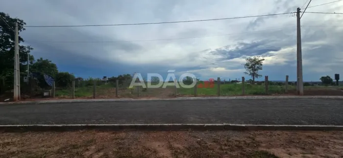 Lote 1500 m2 condomínio chácaras Reserva das Aroeiras