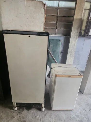 FREEZER BRASTEMP + FRIGOBAR CONSUL