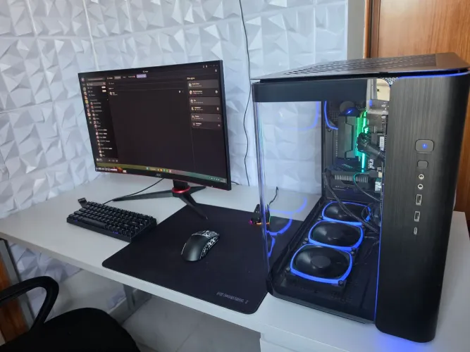 PC GAMER COMPLETO ALTA PERFORMANCE AM5 RYZEN 7 7700 + RTX4060 MONITOR 27 AOC 240HZ