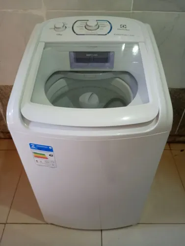 Lavadora Electrolux mod les 11 nova com nota fiscal nunca usada.