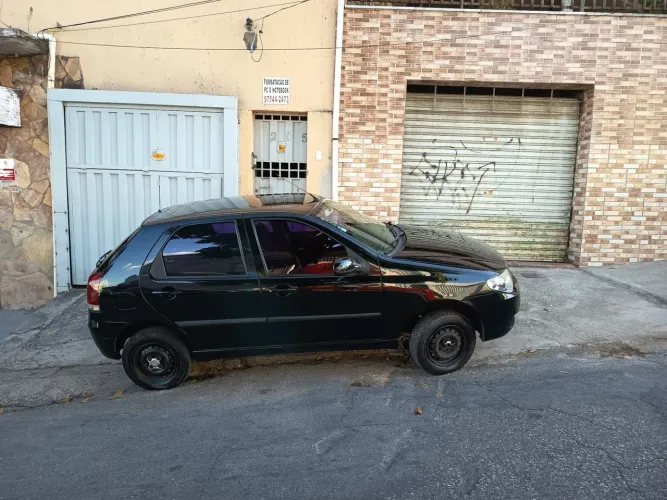 Fiat Palio 1.0 Economy Fire Flex 8V 4P 2012