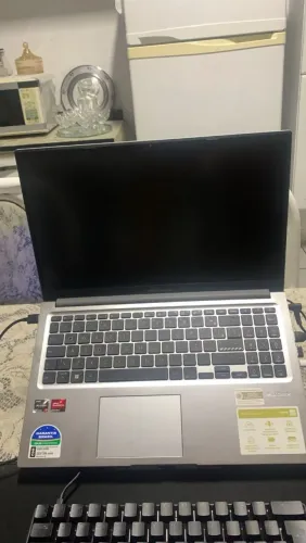 Vivo Book 15 Ryzen 7 5825u